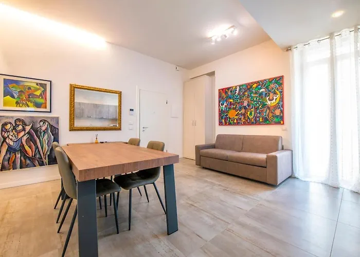 View & Passion - Romantic In Apartment *