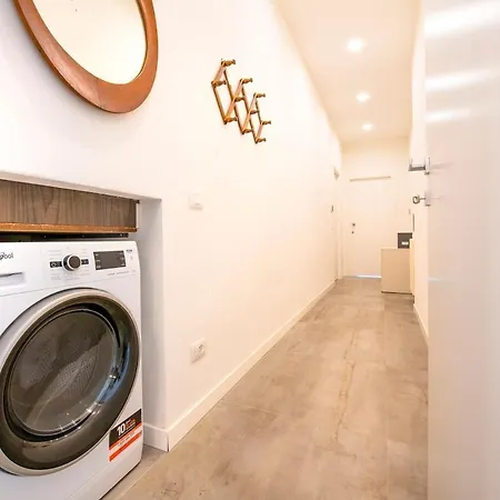 Apartment View & Passion - Romantic In