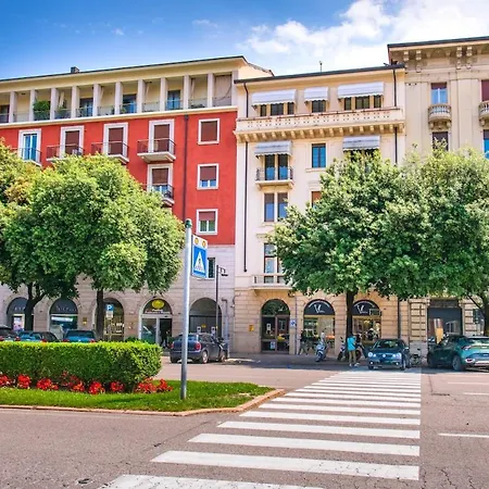 Apartment View & Passion - Romantic In
